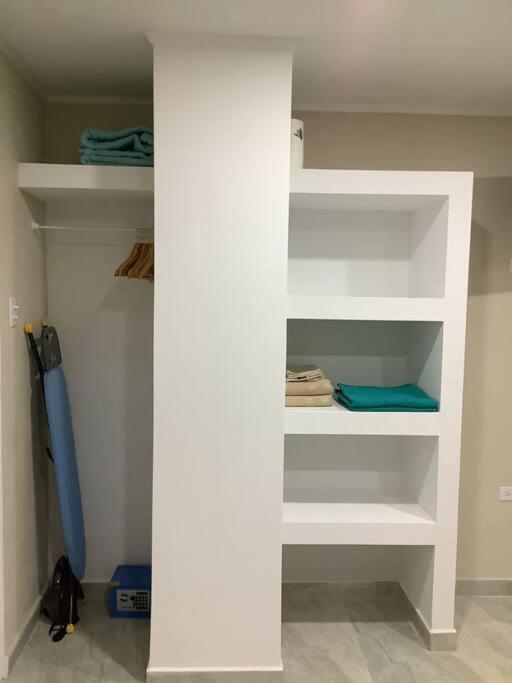 Cozy 1-Bedroom Apartment Minutes Away Drive To Mangel Halto Beach Savaneta エクステリア 写真